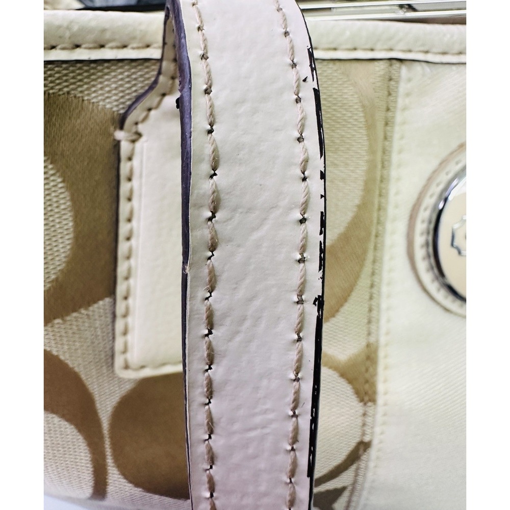 Coach Beige Signature Canvas and Patent Leather Kisslock Framed Carryall Tote - Picture 6 of 16